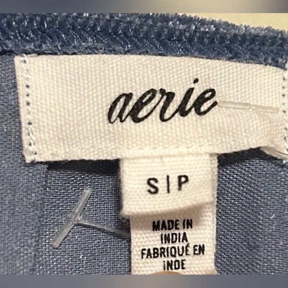 NWOT AERIE V-neck velvet top with stretchy waistband - Picture 5 of 5